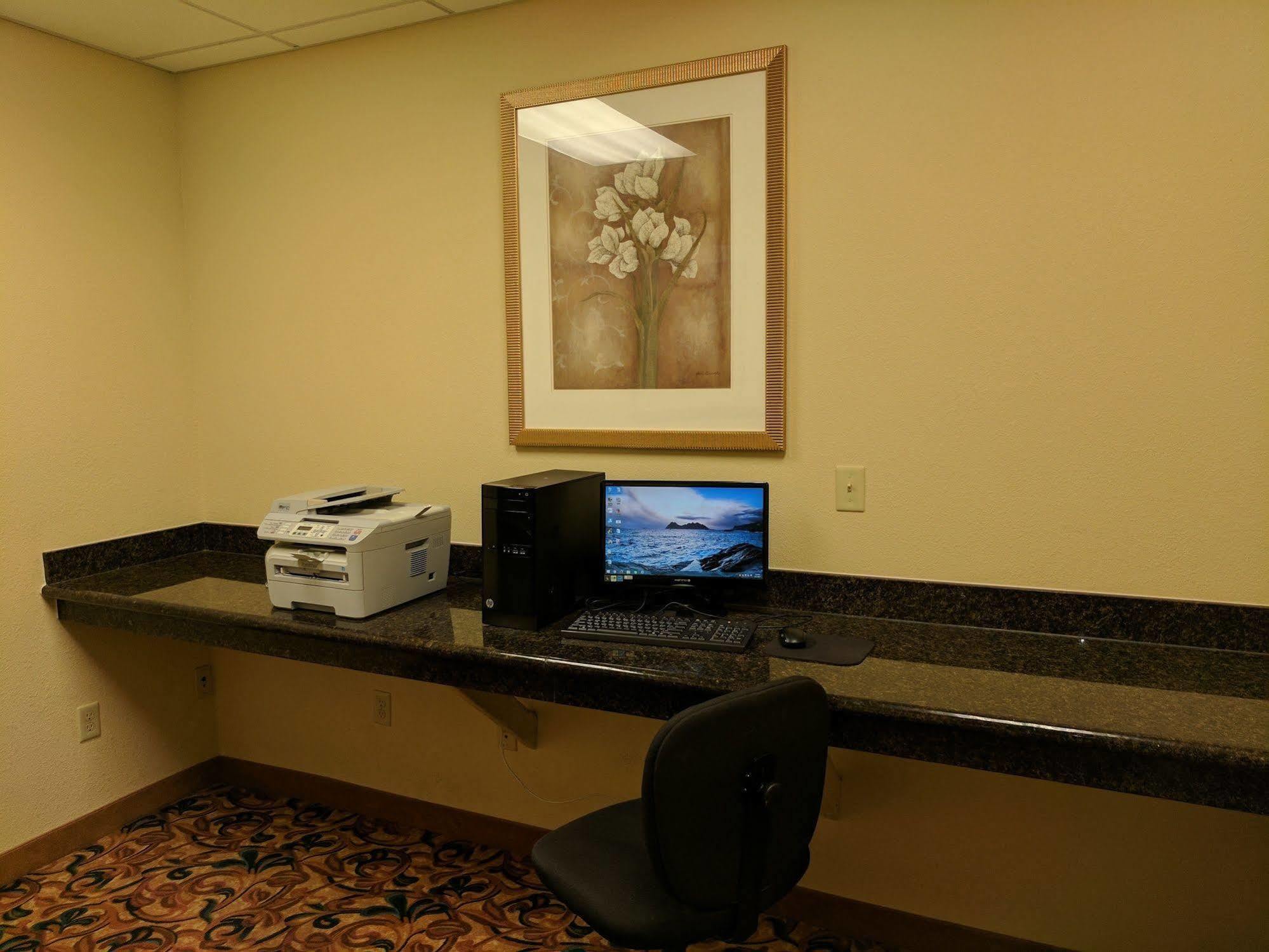 Country Inn & Suites By Radisson, Tallahassee-University Area, Fl Exterior photo