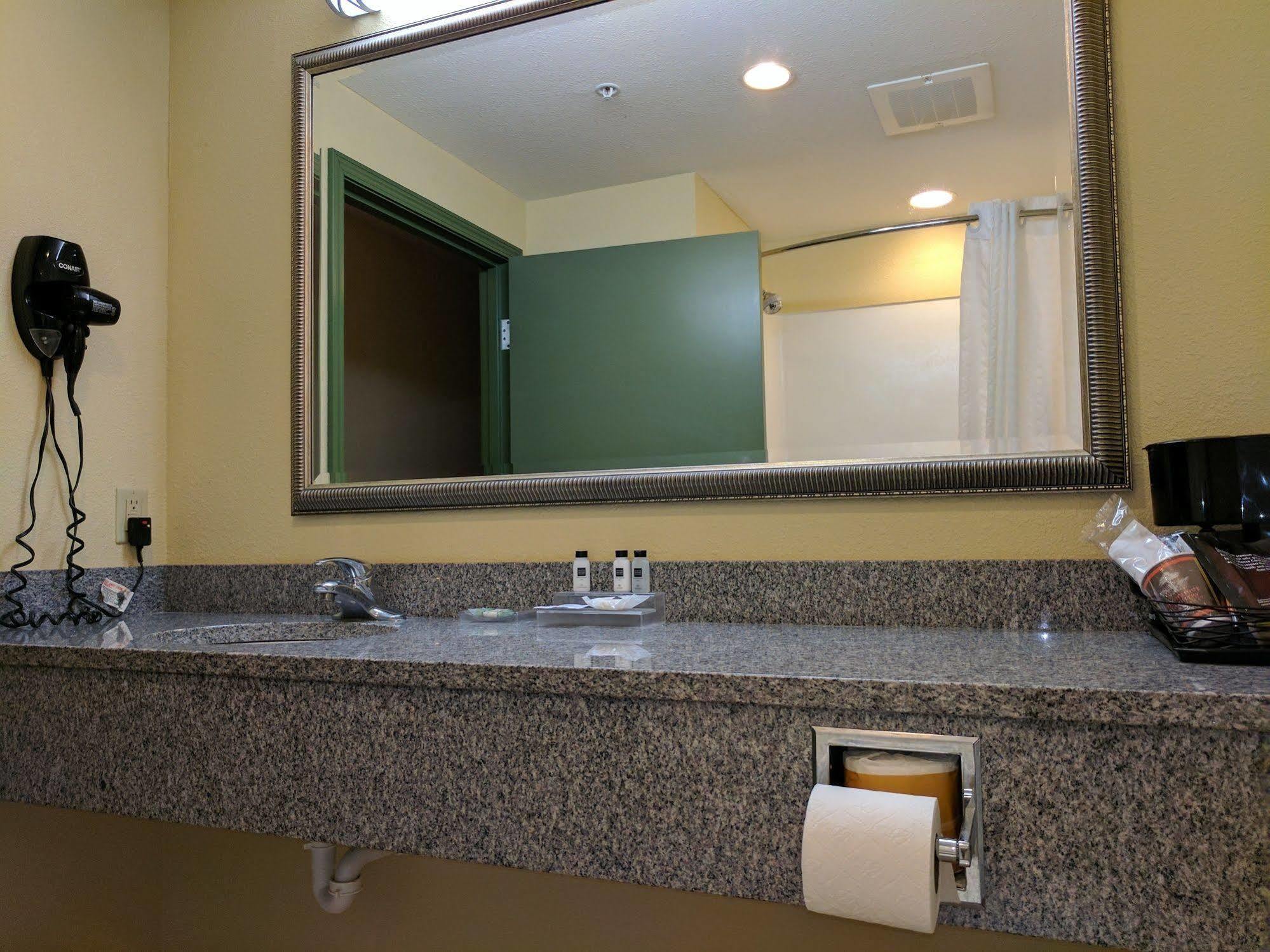 Country Inn & Suites By Radisson, Tallahassee-University Area, Fl Exterior photo